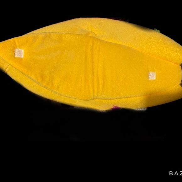 ✨✨.  Host pick ✨✨✨Small dog. Banana Bed - Picture 6 of 7